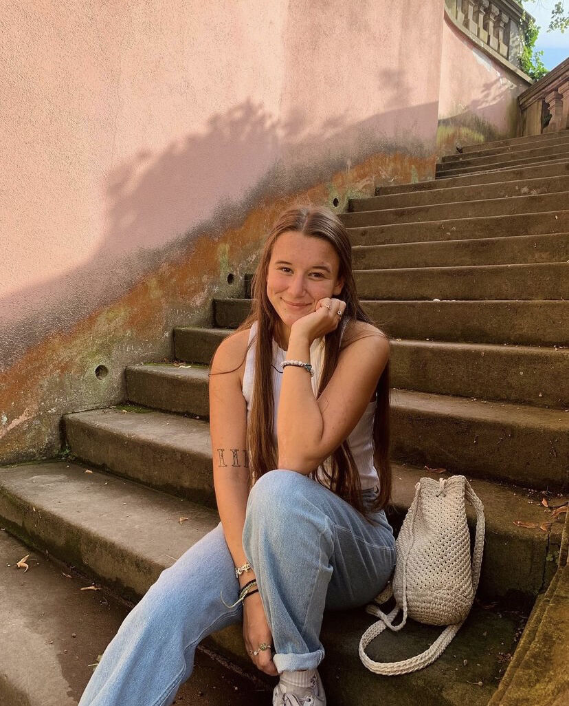 Hailey_Bishop (1).jpg
